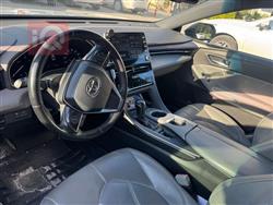 تويوتا أفالون